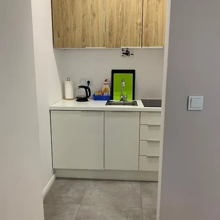 Pl Hallera Mieszkanie 1 Pokojowe Metro Wilenska Apartman *