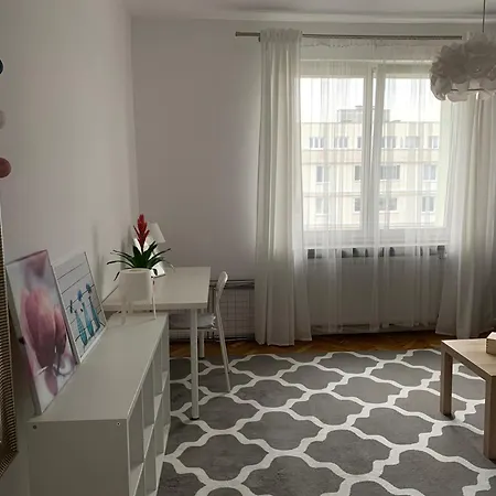 Apartament Pl Hallera Mieszkanie 1 Pokojowe Metro Wilenska
